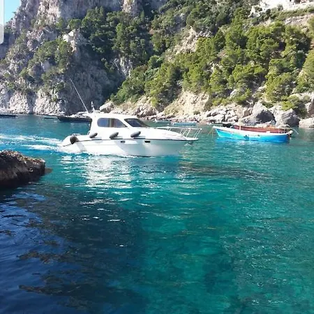 Casa Leucosia Capri